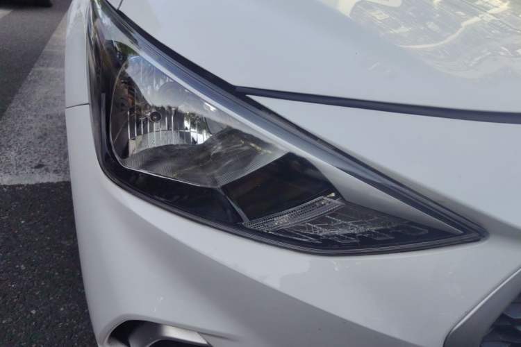 Used Hyundai Celesta 2018 1.6L Automatic GL Enjoyment Version China V Standard Right Front Headlight