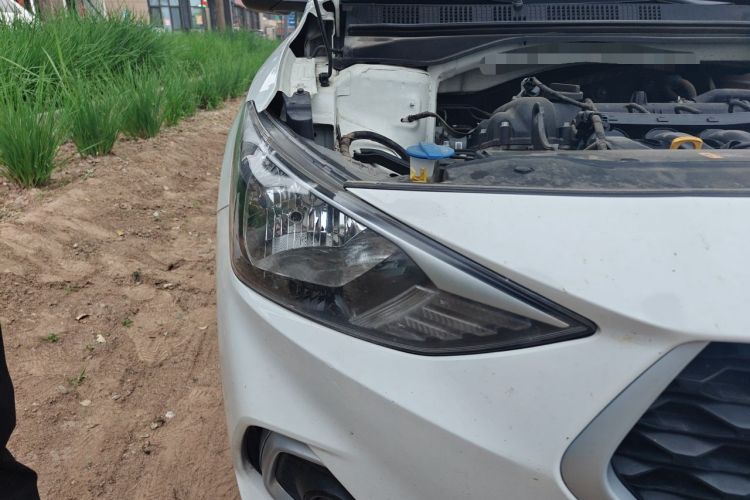 Used Hyundai Celesta 2018 1.6L Automatic GL Enjoyment Edition China VI compliant Right Front Headlight