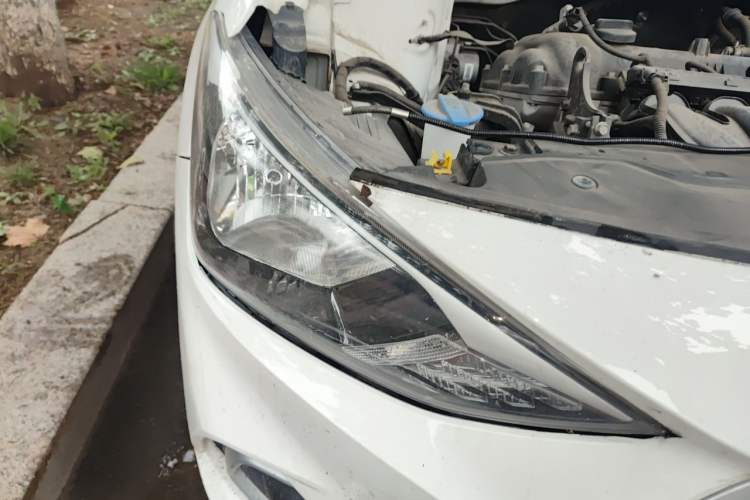 Used Hyundai Celesta 2018 1.6L Automatic GL Enjoyment Edition China VI compliant Right Front Headlight