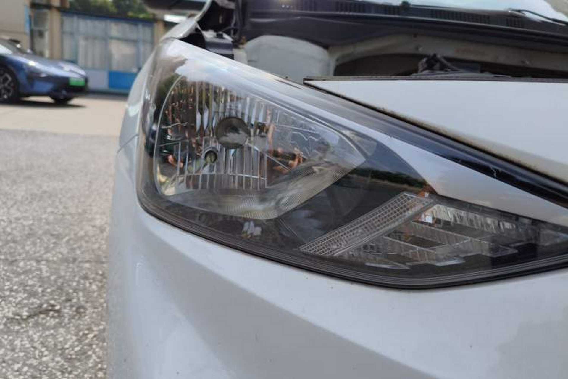 Used Hyundai Celesta 2018 1.6L Automatic GL Enjoyment Version China V Standard Right Front Headlight