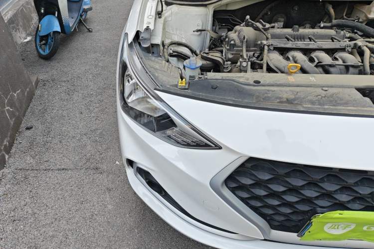 Used Hyundai Celesta 2018 1.6L Automatic GL Enjoyment Edition China VI compliant Right Front Headlight