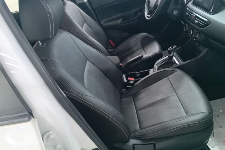 Used Hyundai Celesta 2018 1.6L Automatic GL Enjoyment Edition China VI compliant Right Front Seat