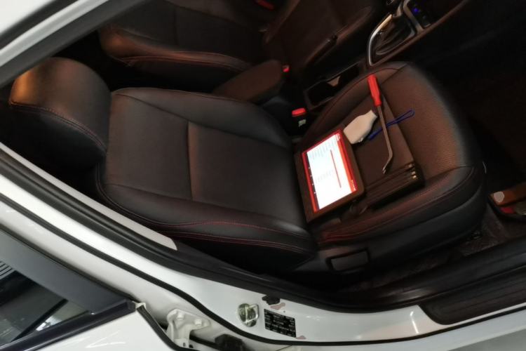 Used Hyundai Celesta 2018 1.6L Automatic GL Enjoyment Edition China VI compliant Right Front Seat