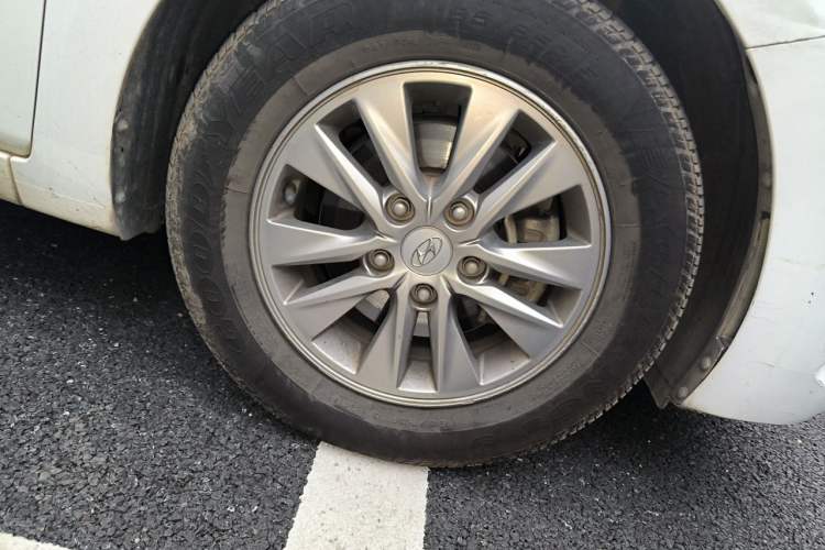 Used Hyundai Celesta 2018 1.6L Automatic GL Enjoyment Version China V Standard Right Front Wheel Hub