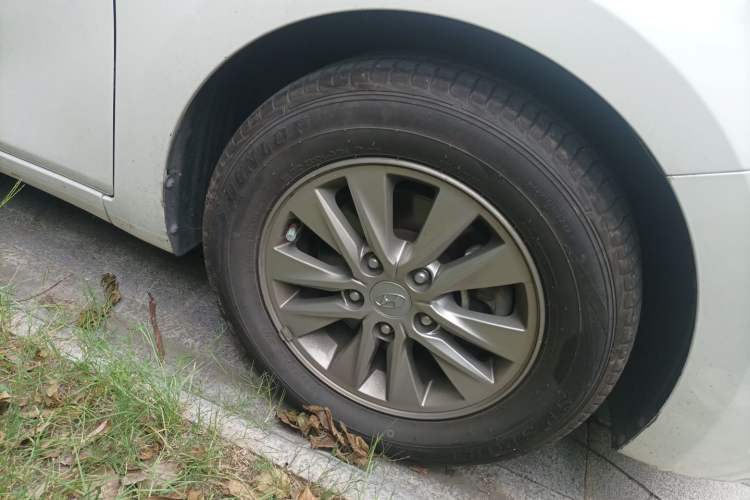 Used Hyundai Celesta 2018 1.6L Automatic GL Enjoyment Version China V Standard Right Front Wheel Hub
