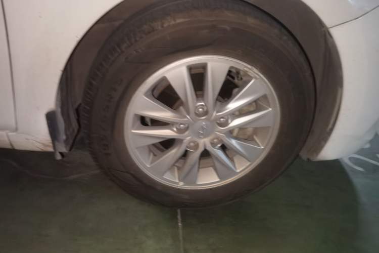 Used Hyundai Celesta 2018 1.6L Automatic GL Enjoyment Edition China VI compliant Right Front Wheel Hub
