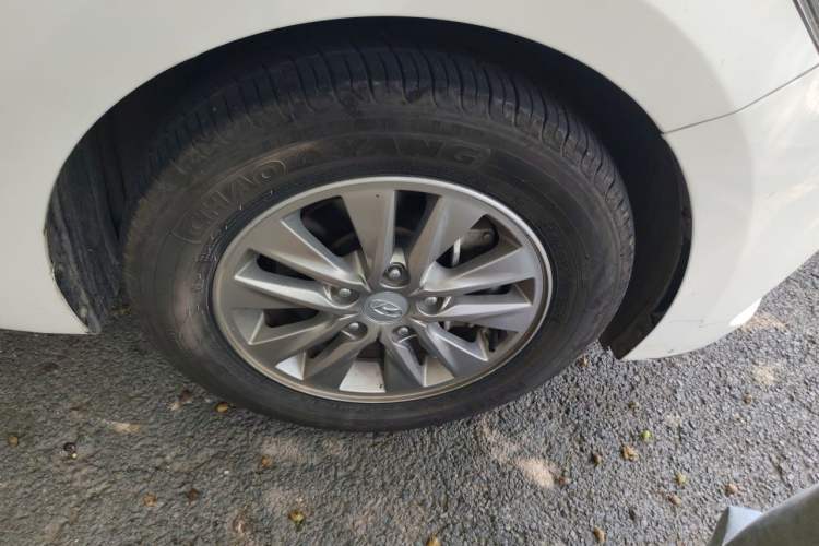 Used Hyundai Celesta 2018 1.6L Automatic GL Enjoyment Version China V Standard Right Front Wheel Hub