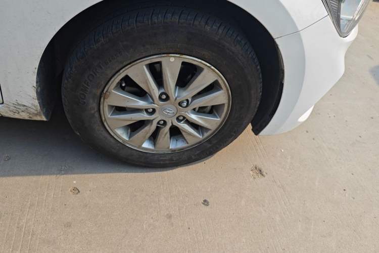 Used Hyundai Celesta 2018 1.6L Automatic GL Enjoyment Edition China VI compliant Right Front Wheel Hub