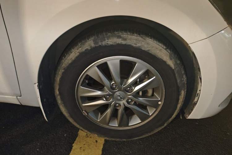 Used Hyundai Celesta 2018 1.6L Automatic GL Enjoyment Version China V Standard Right Front Wheel Hub