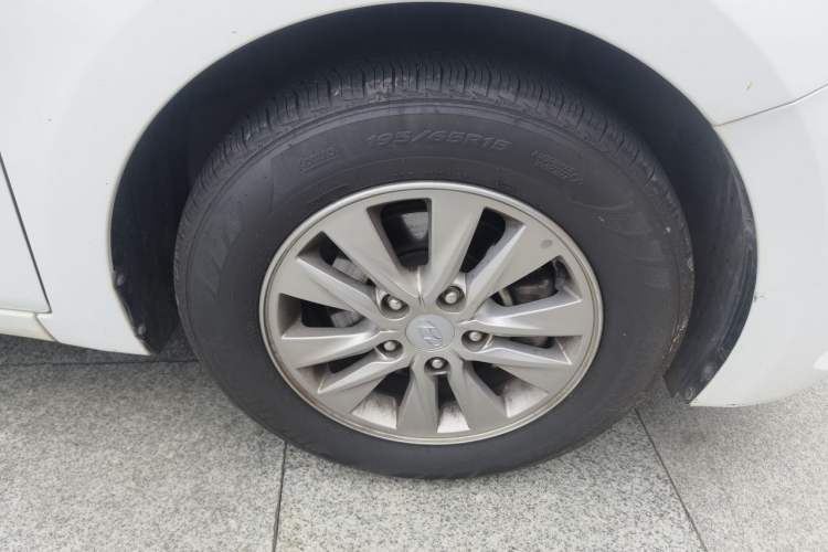 Used Hyundai Celesta 2018 1.6L Automatic GL Enjoyment Edition China VI compliant Right Front Wheel Hub