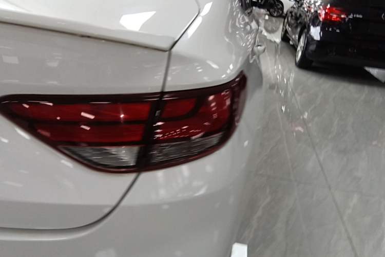 Used Hyundai Celesta 2018 1.6L Automatic GL Enjoyment Edition China VI compliant Right Rear Taillight