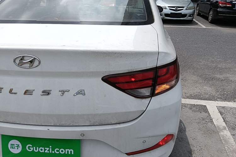 Used Hyundai Celesta 2018 1.6L Automatic GL Enjoyment Edition China VI compliant Right Rear Taillight
