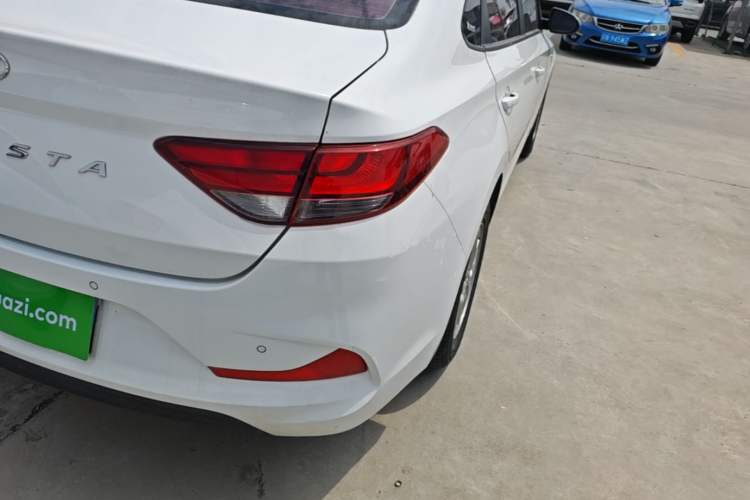 Used Hyundai Celesta 2018 1.6L Automatic GL Enjoyment Edition China VI compliant Right Rear Taillight