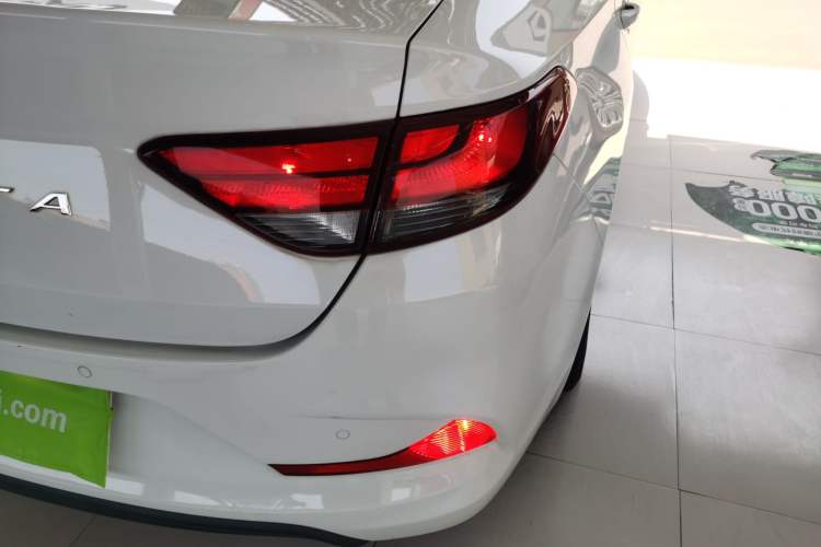 Used Hyundai Celesta 2018 1.6L Automatic GL Enjoyment Edition China VI compliant Right Rear Taillight