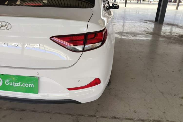 Used Hyundai Celesta 2018 1.6L Automatic GL Enjoyment Edition China VI compliant Right Rear Taillight