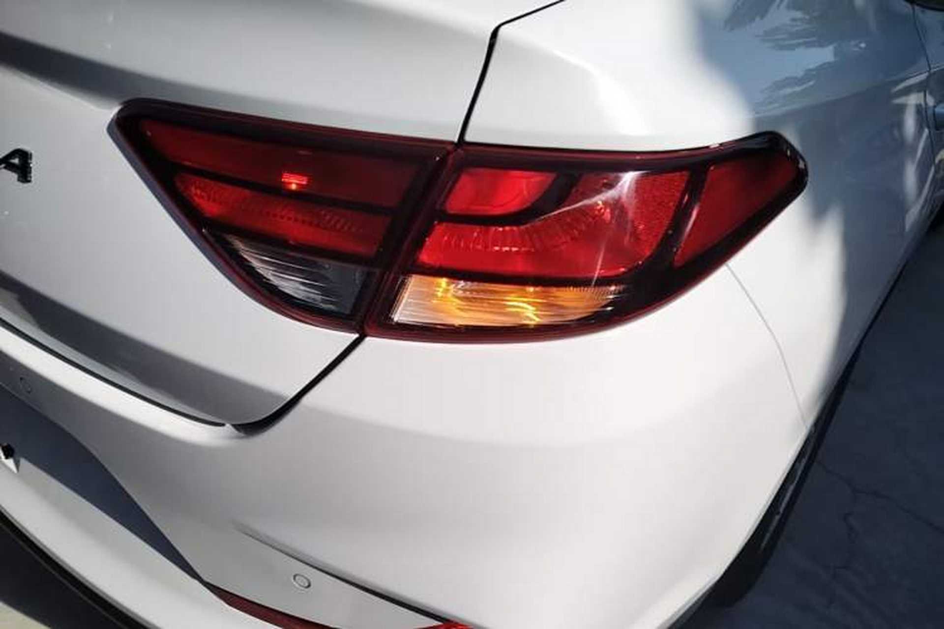 Used Hyundai Celesta 2018 1.6L Automatic GL Enjoyment Edition China VI compliant Right Rear Taillight
