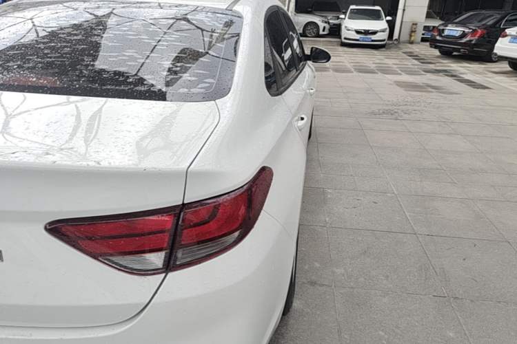 Used Hyundai Celesta 2018 1.6L Automatic GL Enjoyment Edition China VI compliant Right Rear Taillight