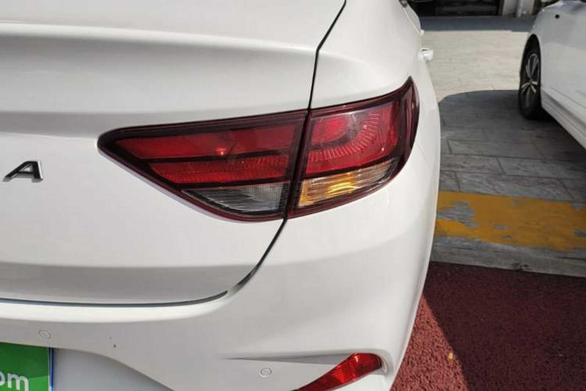 Used Hyundai Celesta 2018 1.6L Automatic GL Enjoyment Edition China VI compliant Right Rear Taillight
