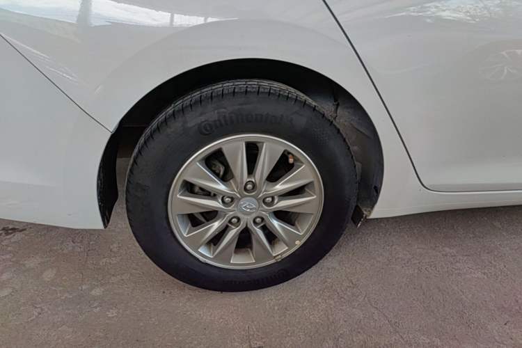 Used Hyundai Celesta 2018 1.6L Automatic GL Enjoyment Version China V Standard Right Rear Wheel Hub
