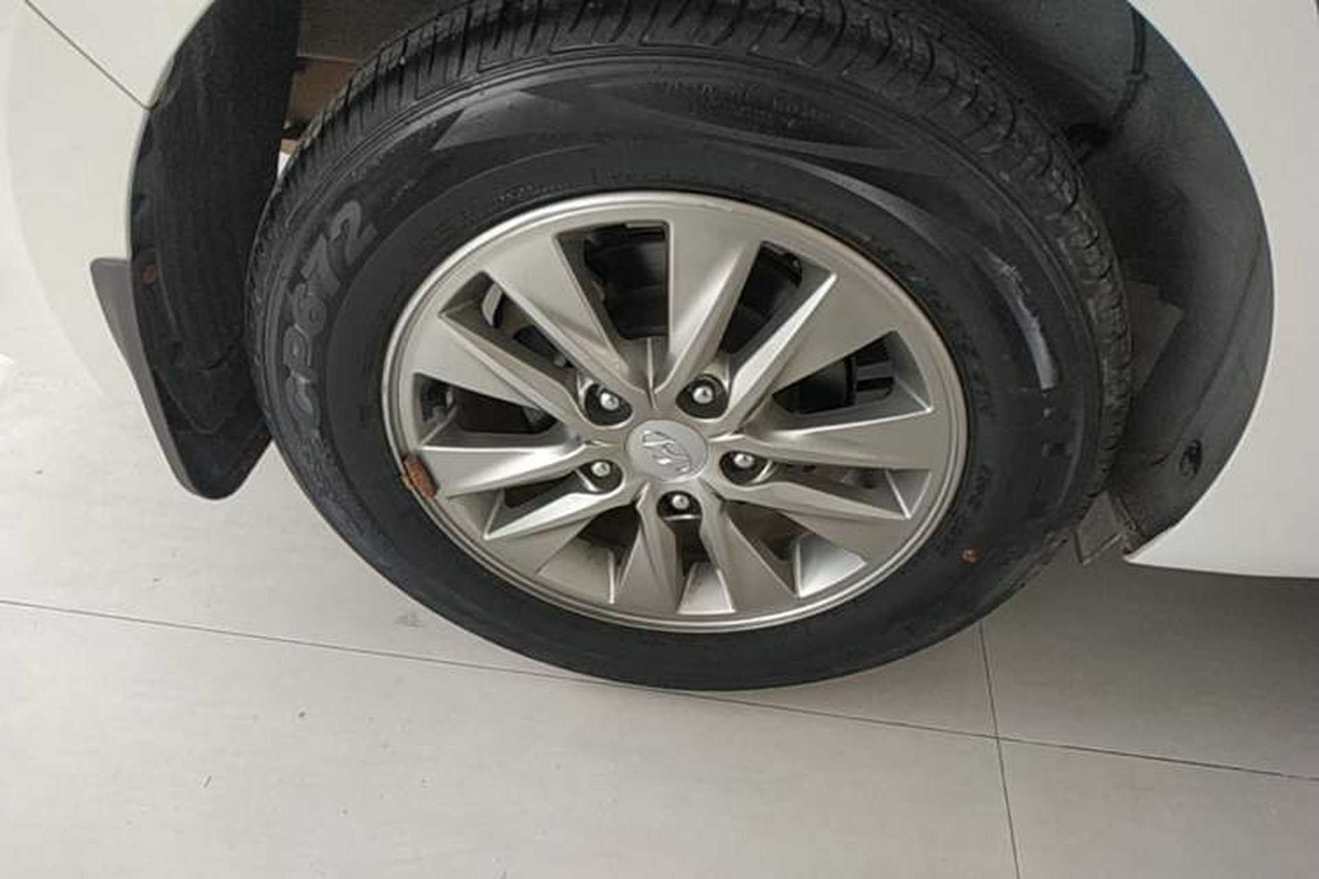Used Hyundai Celesta 2018 1.6L Automatic GL Enjoyment Version China V Standard Right Rear Wheel Hub