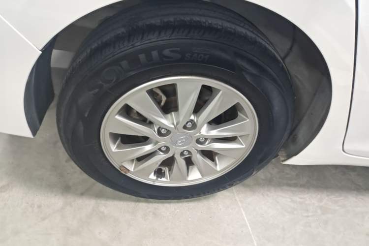 Used Hyundai Celesta 2018 1.6L Automatic GL Enjoyment Edition China VI compliant Right Rear Wheel Hub