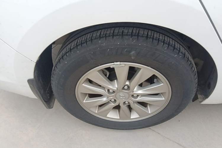 Used Hyundai Celesta 2018 1.6L Automatic GL Enjoyment Version China V Standard Right Rear Wheel Hub