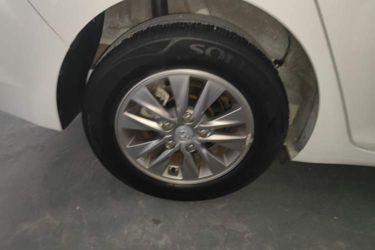 Used Hyundai Celesta 2018 1.6L Automatic GL Enjoyment Version China V Standard Right Rear Wheel Hub