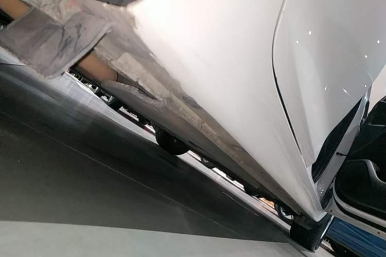 Used Hyundai Celesta 2018 1.6L Automatic GL Enjoyment Version China V Standard Right Side Sill