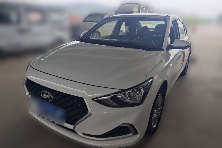Used Hyundai Celesta 2018 1.6L Automatic GL Enjoyment Version China V Standard Guazi used car, China used car export, Used car for sale, Used Hyundai cars, Cheapest cars for sale