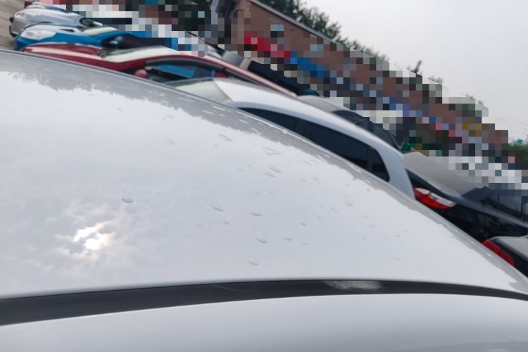 Used Hyundai Celesta 2018 1.6L Automatic GL Enjoyment Edition China VI compliant Roof