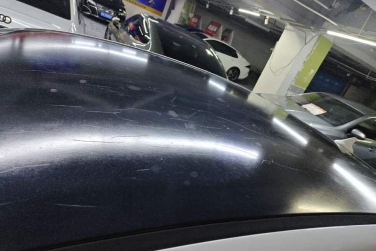 Used Hyundai Celesta 2018 1.6L Automatic GL Enjoyment Edition China VI compliant Roof