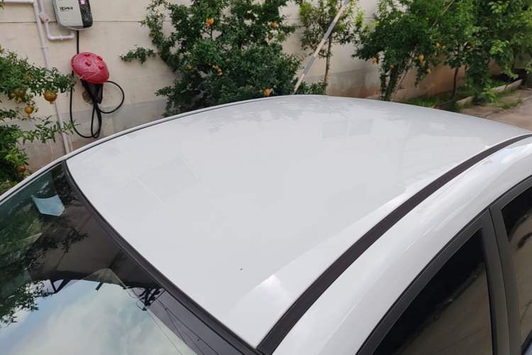 Used Hyundai Celesta 2018 1.6L Automatic GL Enjoyment Edition China VI compliant Roof