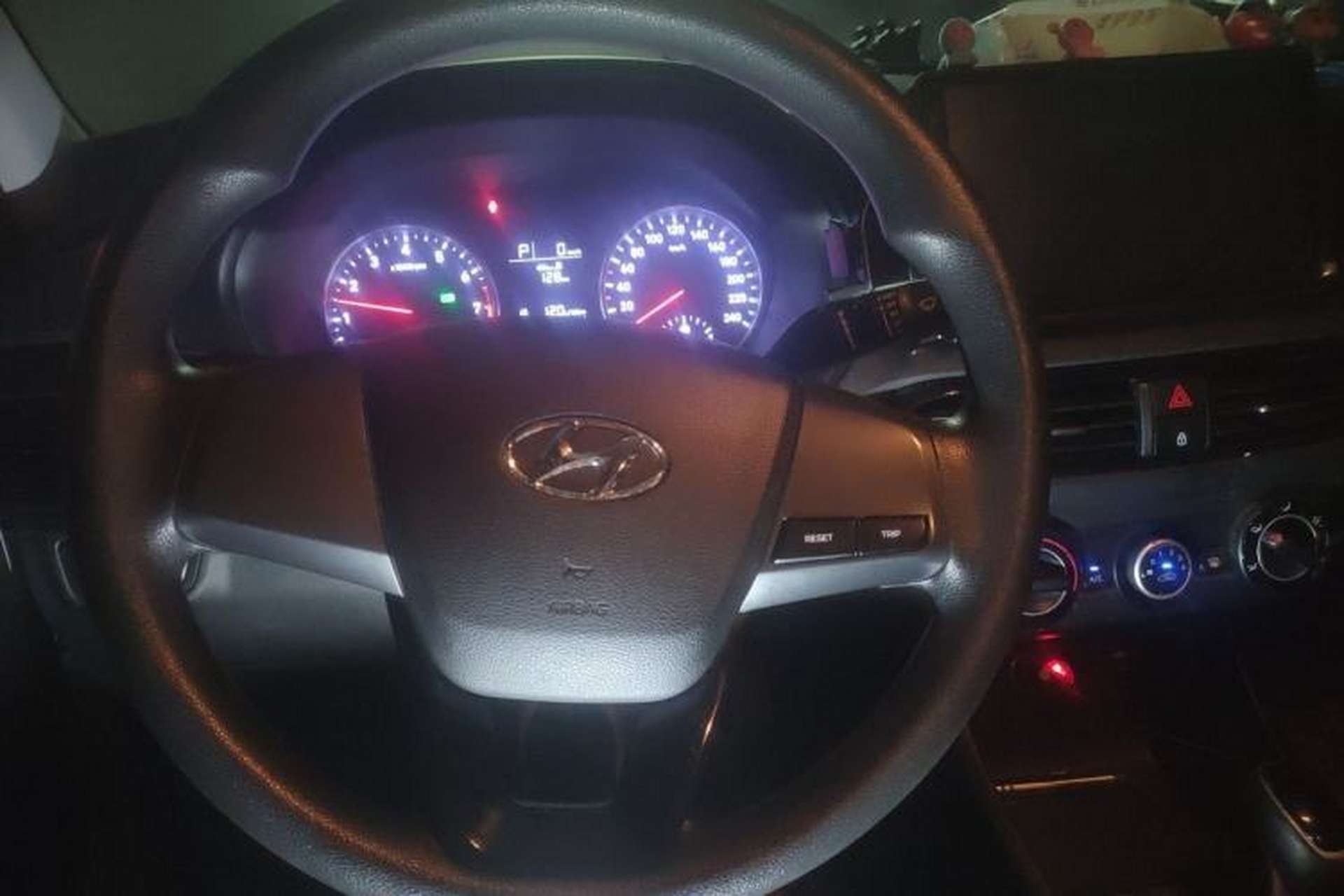 Used Hyundai Celesta 2018 1.6L Automatic GL Enjoyment Version China V Standard Steering Wheel