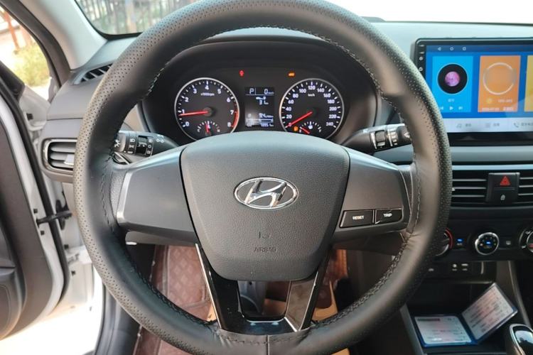 Used Hyundai Celesta 2018 1.6L Automatic GL Enjoyment Version China V Standard Steering Wheel