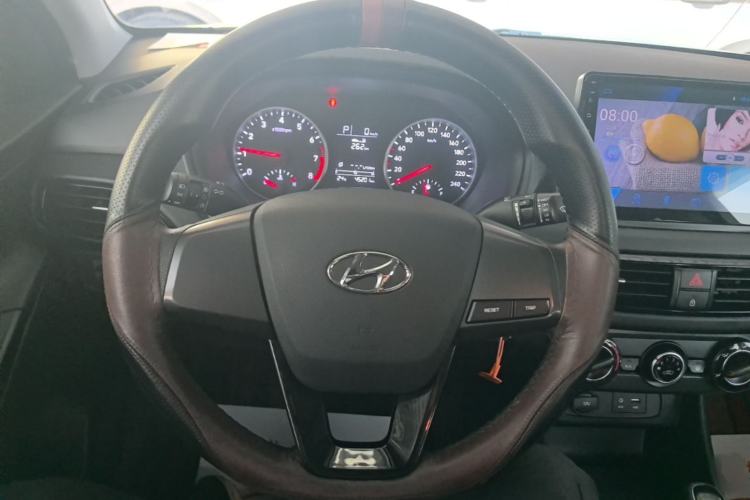 Used Hyundai Celesta 2018 1.6L Automatic GL Enjoyment Edition China VI compliant Steering Wheel