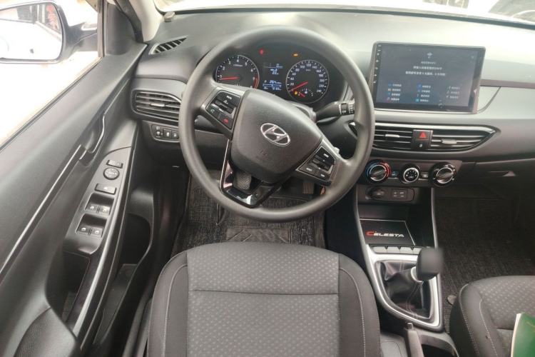 Used Hyundai Celesta 2018 1.6L Manual Enjoyment Version GLS China V Standard Steering Wheel
