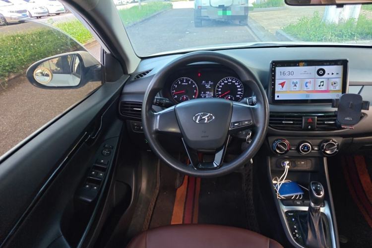 Used Hyundai Celesta 2018 1.6L Automatic GL Enjoyment Edition China VI compliant Steering Wheel