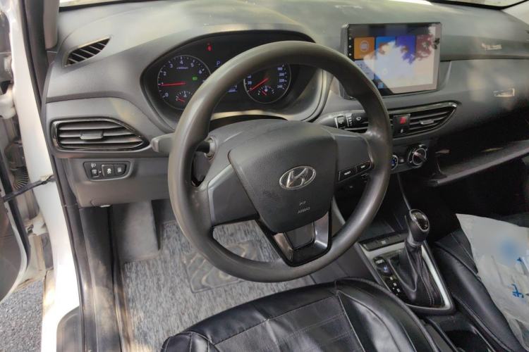 Used Hyundai Celesta 2018 1.6L Automatic GL Enjoyment Edition China VI compliant Steering Wheel