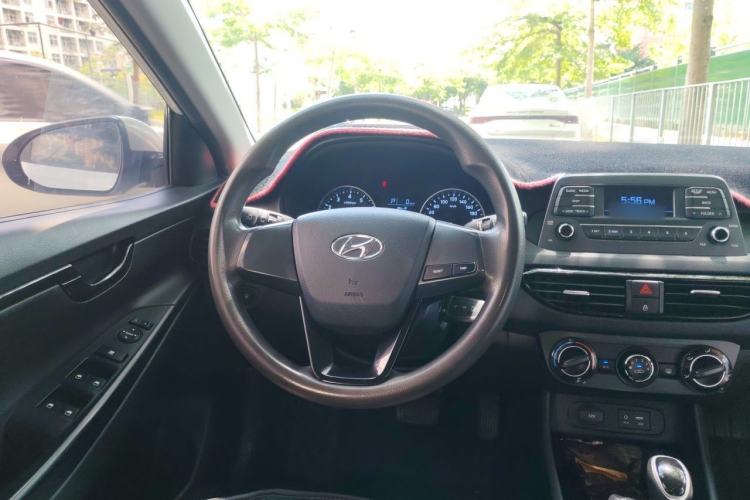 Used Hyundai Celesta 2018 1.6L Automatic GL Enjoyment Version China V Standard Steering Wheel