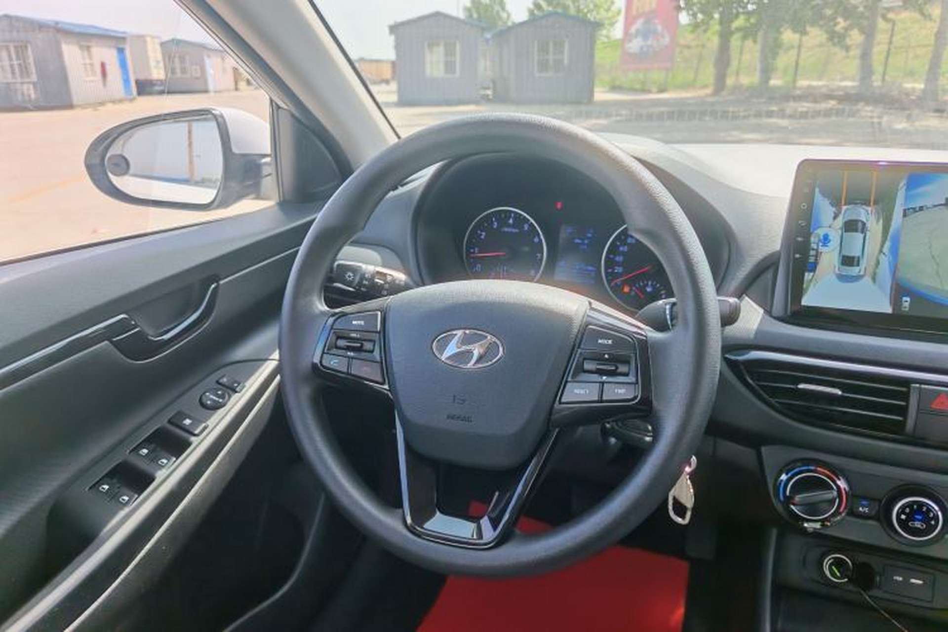 Used Hyundai Celesta 2018 1.6L Automatic GL Enjoyment Edition China VI compliant Steering Wheel