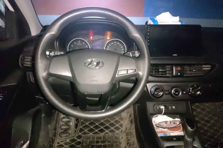 Used Hyundai Celesta 2018 1.6L Automatic GL Enjoyment Version China V Standard Steering Wheel