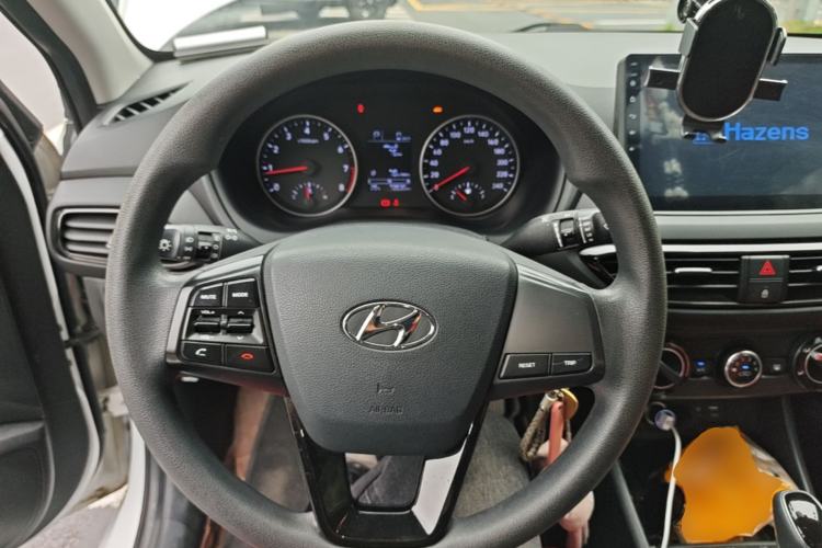 Used Hyundai Celesta 2018 1.6L Automatic GL Enjoyment Version China V Standard Steering Wheel