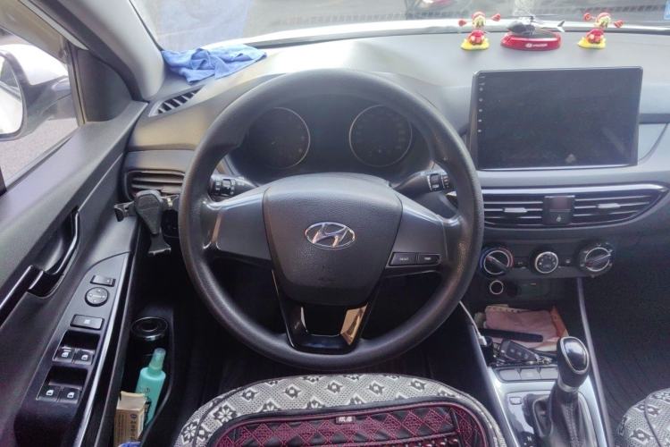 Used Hyundai Celesta 2018 1.6L Automatic GL Enjoyment Version China V Standard Steering Wheel