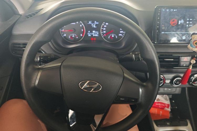 Used Hyundai Celesta 2018 1.6L Automatic GL Enjoyment Version China V Standard Steering Wheel