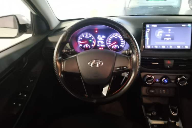 Used Hyundai Celesta 2018 1.6L Automatic GL Enjoyment Version China V Standard Steering Wheel