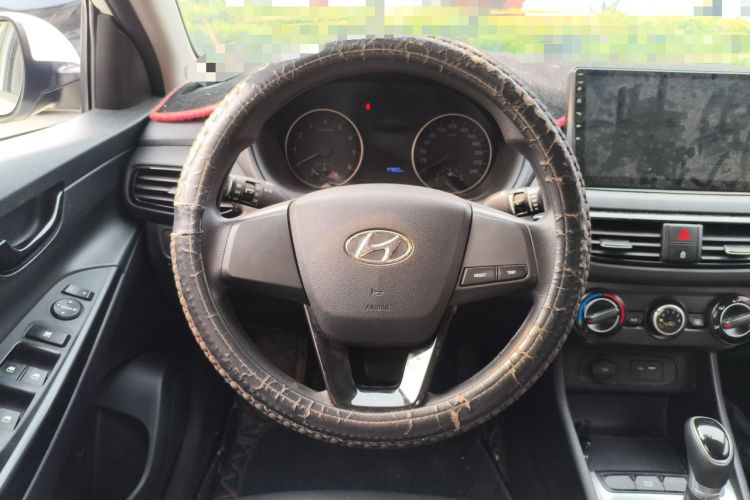 Used Hyundai Celesta 2018 1.6L Automatic GL Enjoyment Edition China VI compliant Steering Wheel