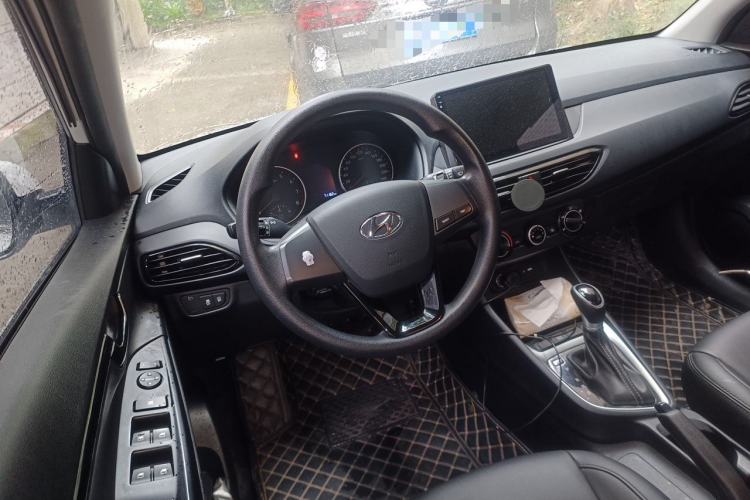 Used Hyundai Celesta 2018 1.6L Automatic GL Enjoyment Edition China VI compliant Steering Wheel