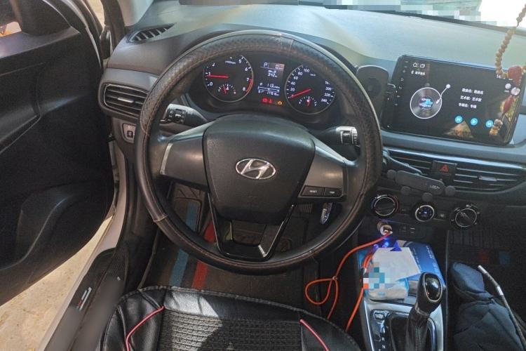 Used Hyundai Celesta 2018 1.6L Automatic GL Enjoyment Version China V Standard Steering Wheel