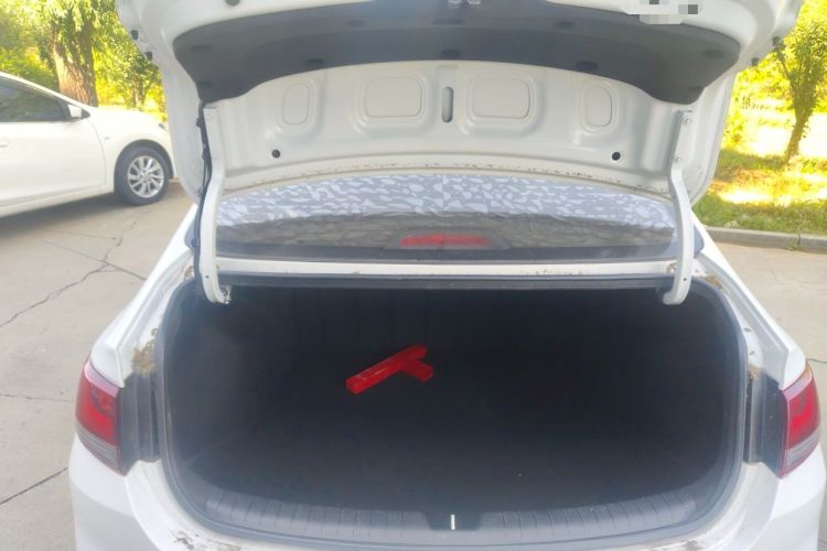 Used Hyundai Celesta 2018 1.6L Automatic GL Enjoyment Version China V Standard Trunk