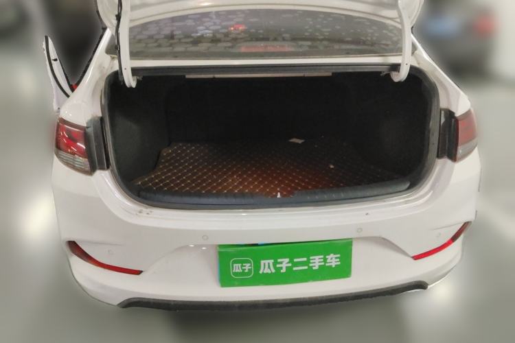 Used Hyundai Celesta 2018 1.6L Automatic GL Enjoyment Version China V Standard Trunk